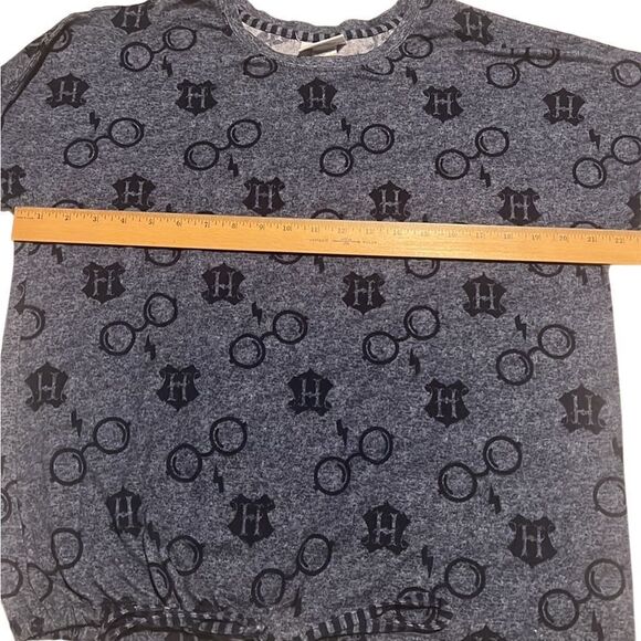 Harry Potter Themed Blue Pullover Long Sleeves Sweatshirt Size Large - Picture 10 of 11